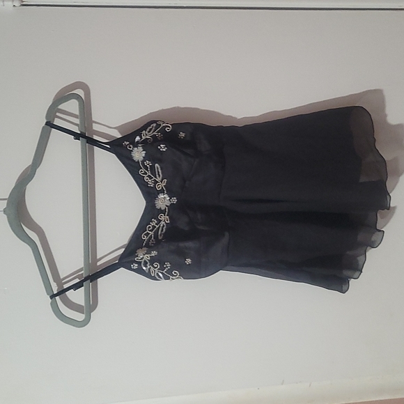 Top - Picture 1 of 1